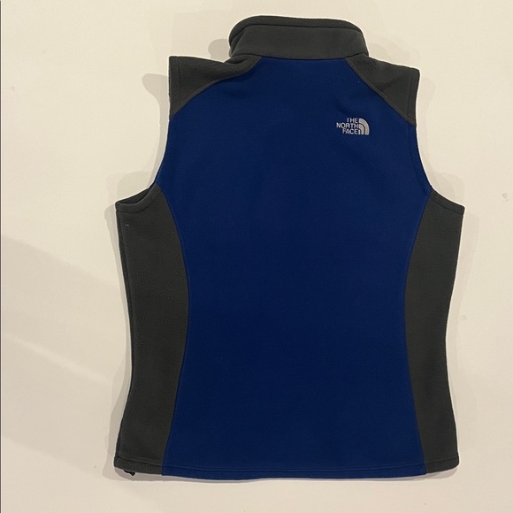 The North Face Blue and Gray Fleece Vest woman’s XL - Picture 3 of 5